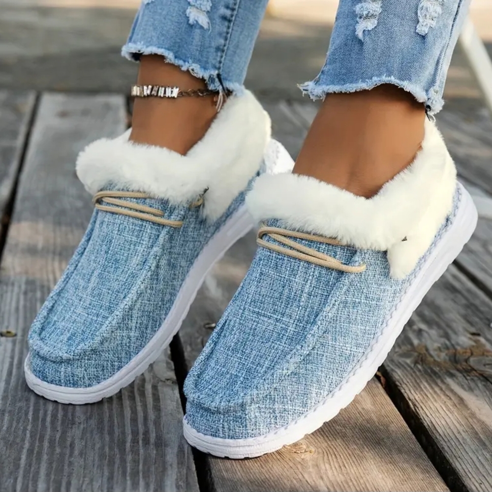 Women's Blue and White Fur-Lined Loafers Sz 9